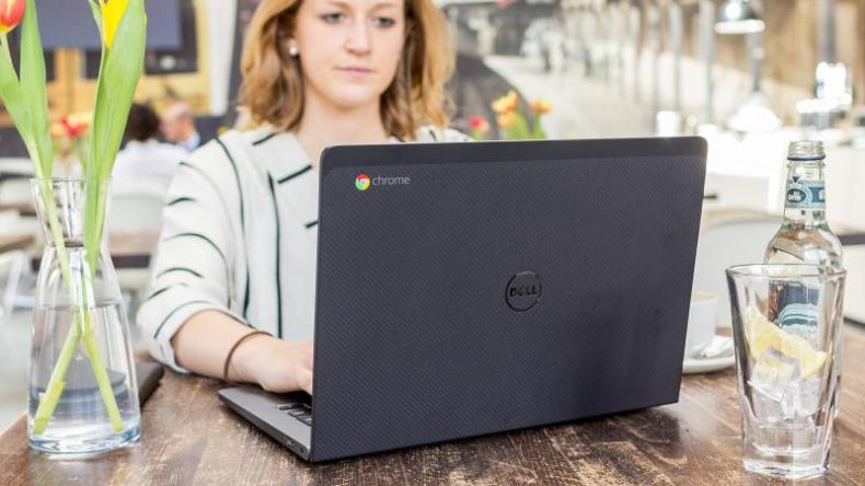 Can a Chromebook get a virus: Public Wi-Fi